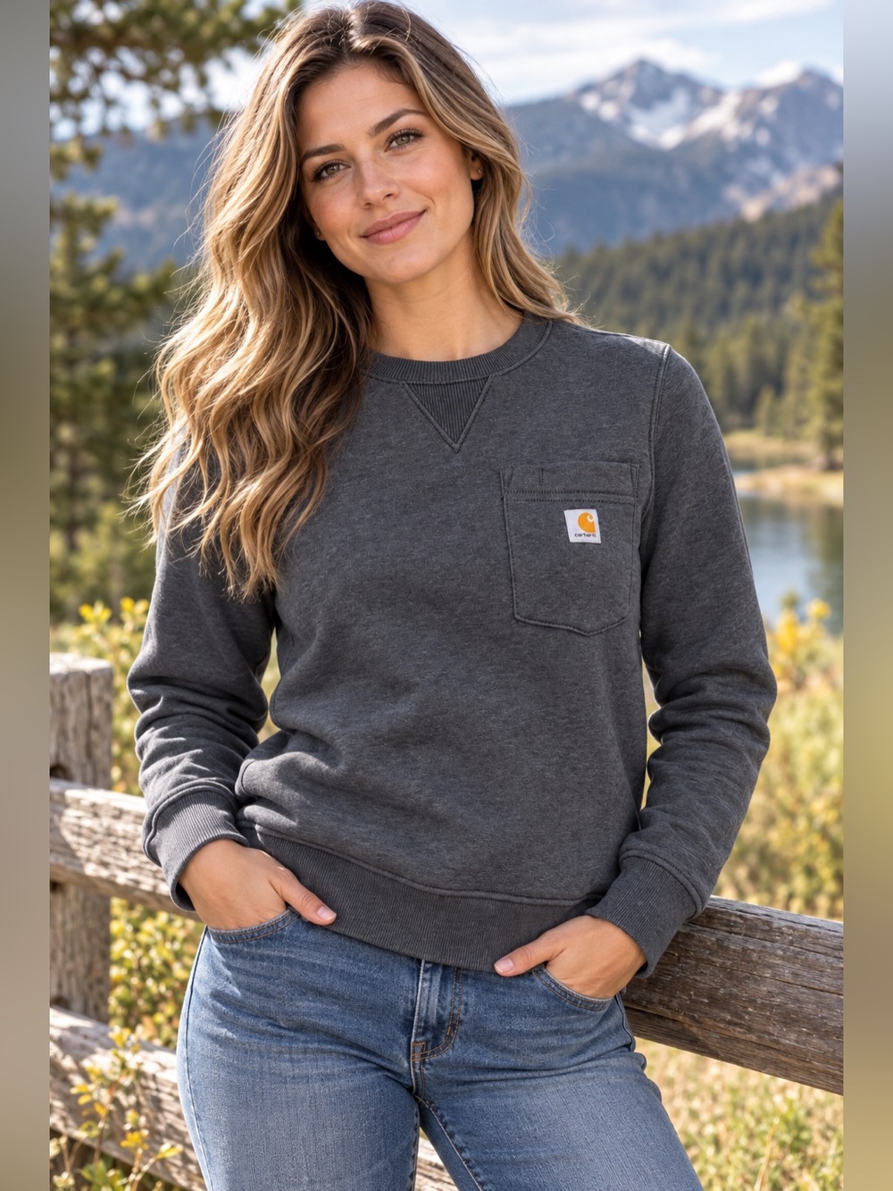 Carhartt Women’s Clarksburg Crewneck Sweatshirt XS Gray Relaxed Fit